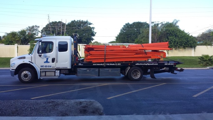 All in 1 towing hauling construction materical pic 2